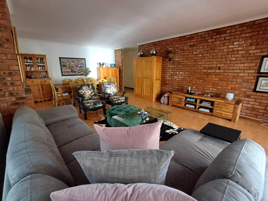4 Bedroom Property for Sale in Winterhoek Park Eastern Cape